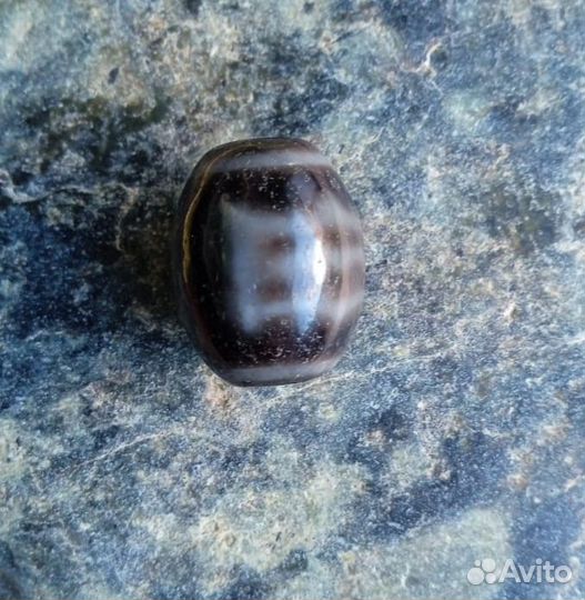 Бусина Дзи Гаруда