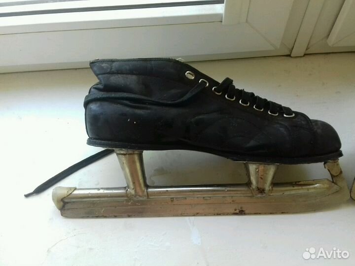 Старинные Коньки