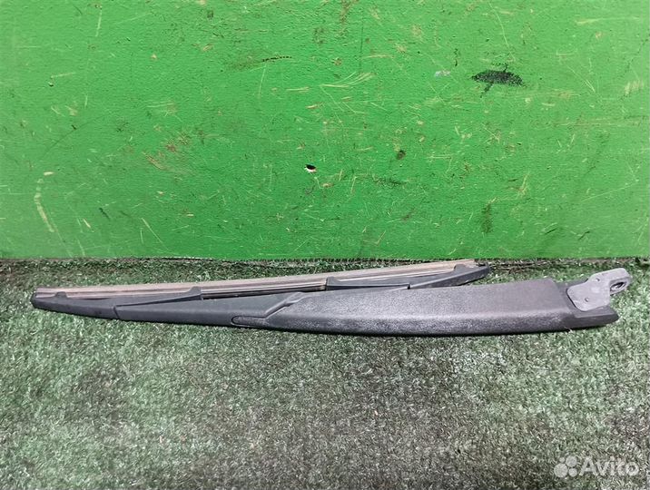 Поводок стеклоочистителя задний Opel astra H 2009