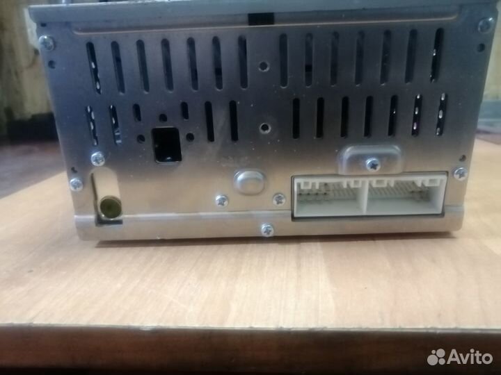 Авто магнитола киа Соренто бу