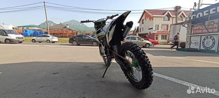 Мотоцикл кросс Motoland XT 250 HS (172FMM-4V)