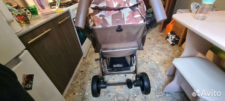 Прогулочная коляска Rant lunar