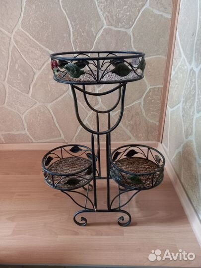 Подставка для цветов