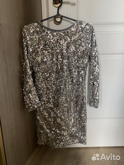 Коктейльное платье из пайеток T-skirt