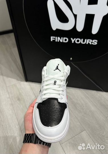 Кроссовки Air Jordan 1 Low Panda