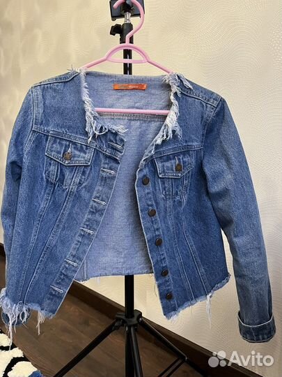 Джинсовая куртка