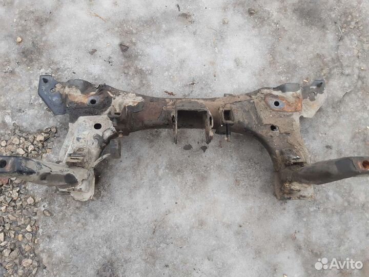 Подрамник киа спектра