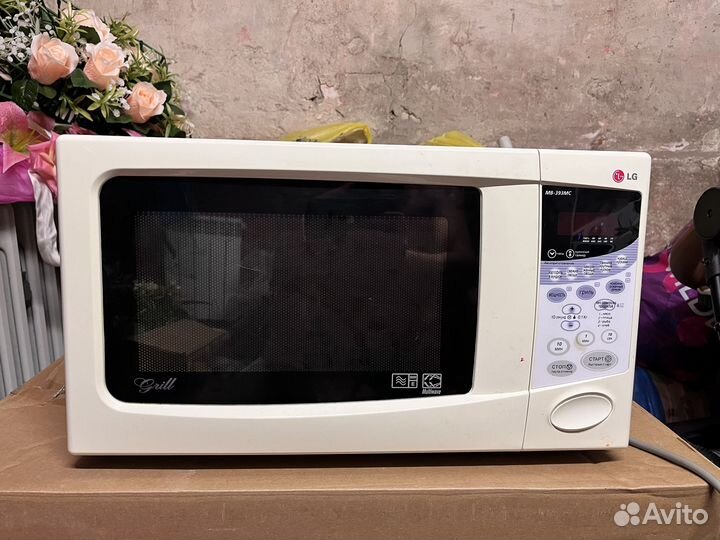Микроволновая печь lg