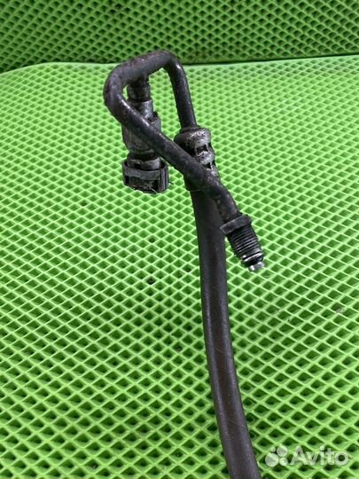 Трубка гур рено логан 1