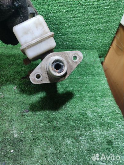 Главный тормозной цилиндр Hyundai Accent 2