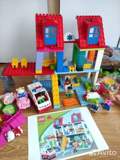 Lego duplo большая больница