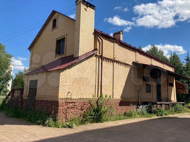 Здание, 424.9 м²