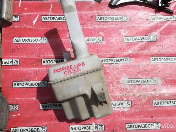 Бачок омывателя Honda Inspire UA5