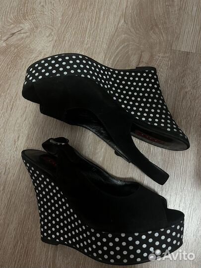 Туфли на танкетке Evita