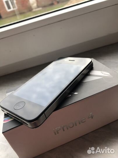 iPhone 4, 16 ГБ