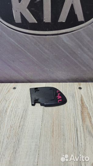 Накладка внутренней ручки KIA ceed 2 JD Лев
