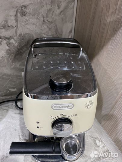 Кофемашина delonghi