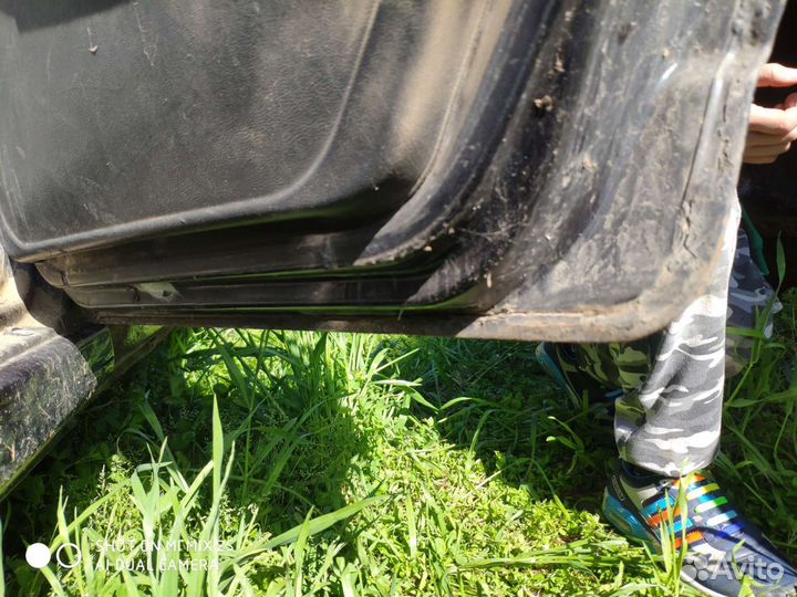 Двери задние Ваз 2115