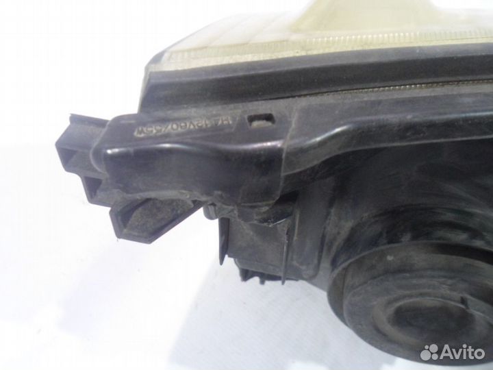 Фара на nissan x-trail t30