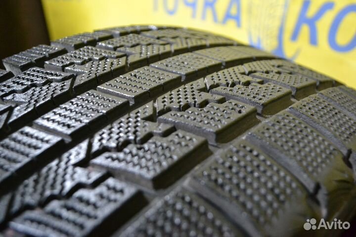 Nexen Winguard Ice 215/45 R17