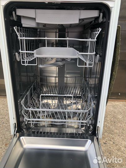 Встраиваемая посудомоечная машина Bosch на 10 комп