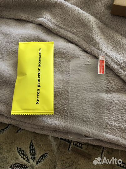 Защитные аксессуары для iPhone 5S