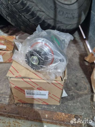 Вакуумный насос для Toyota Land Cruiser