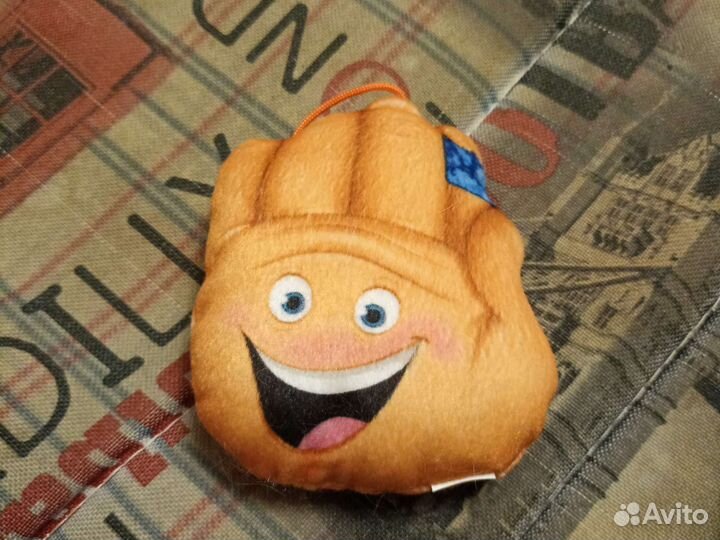 Продам брелок