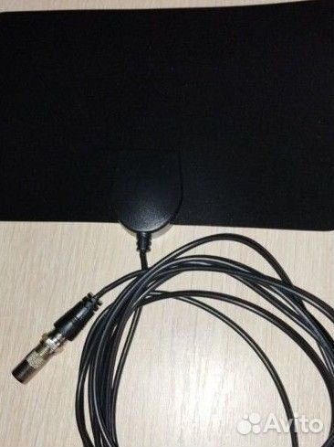 Антенна комнатная