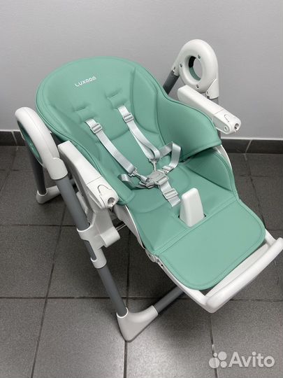 Стульчик для кормления Luxmom Q1