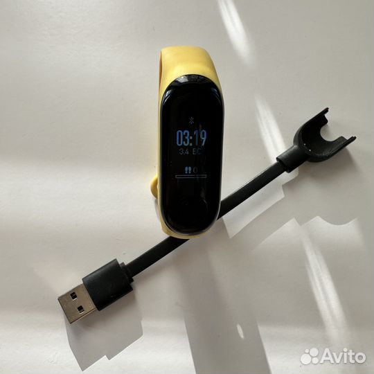 Фитнес-браслет Xiaomi Mi Band 3