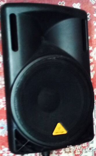 BehringerB215Dактив.конц.акустика1шт.+стойка+чехол