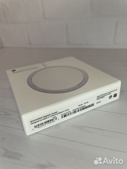 Беспроводная зарядка для iPhone magsafe новая