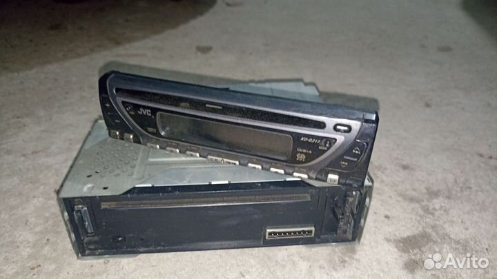 Магнитофон