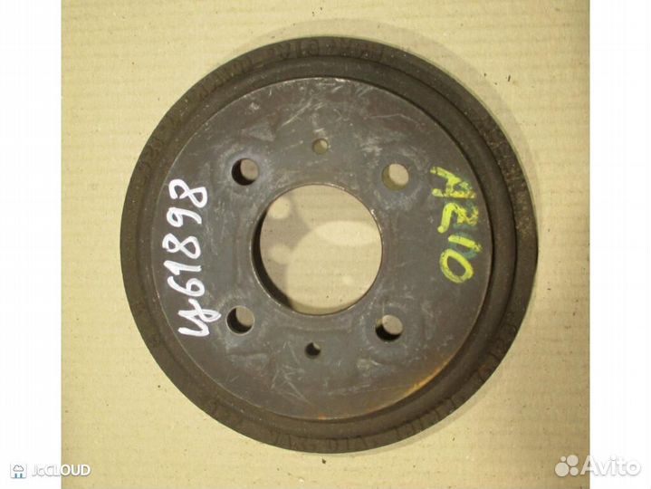 Тормозной барабан на nissan cube AZ10 CGA3DE