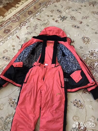 Горнолыжный костюм