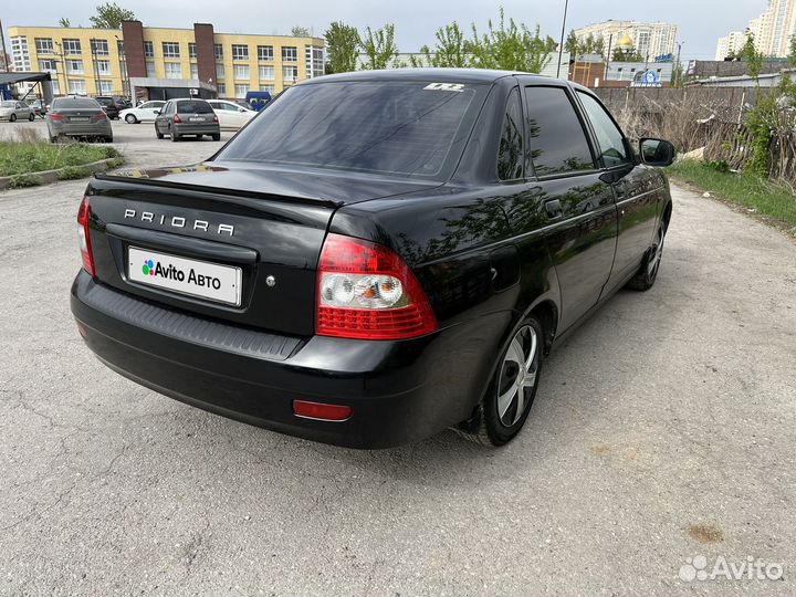 LADA Priora 1.6 МТ, 2009, 180 000 км