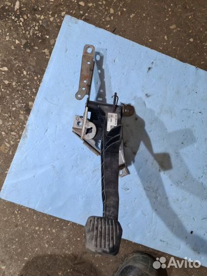 Педаль сцепления Ford Focus 3 1.6 2013