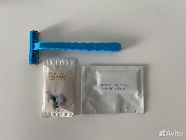 Дорожный набор в косметичке