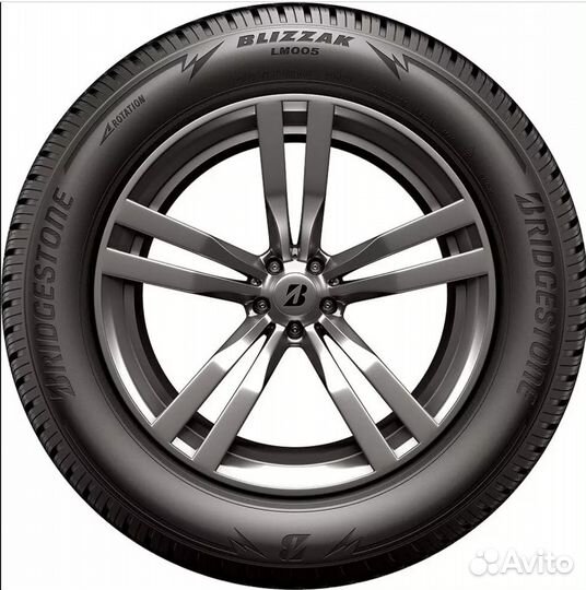 Bridgestone Blizzak LM-005 215/60 R16 99H