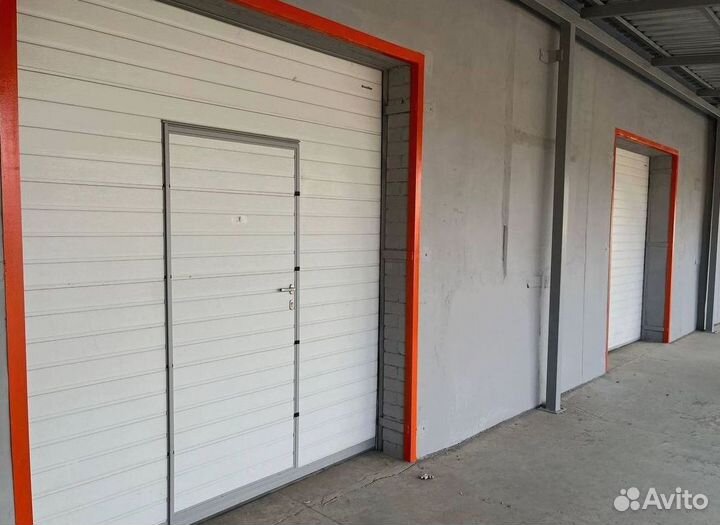 Гаражные секционные ворота