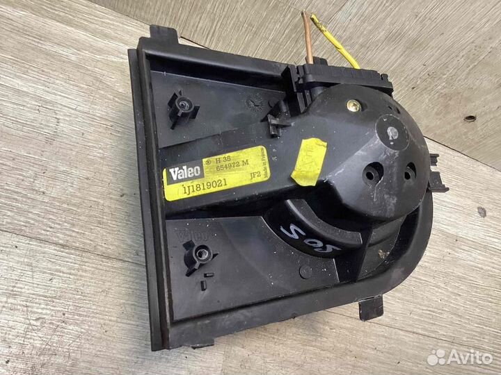 Моторчик печки Audi A3/S3