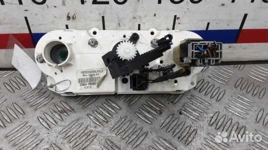 Блок управления печки и климат-контроля ford fiest