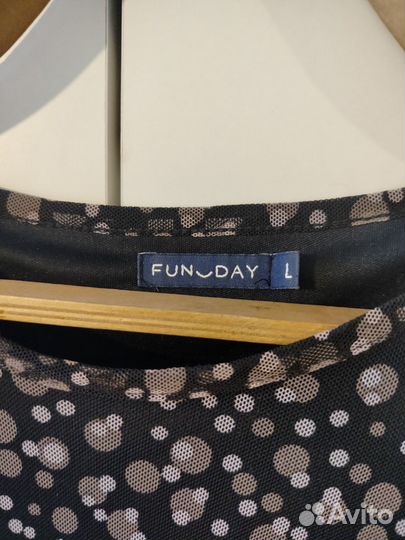 Платье размер L