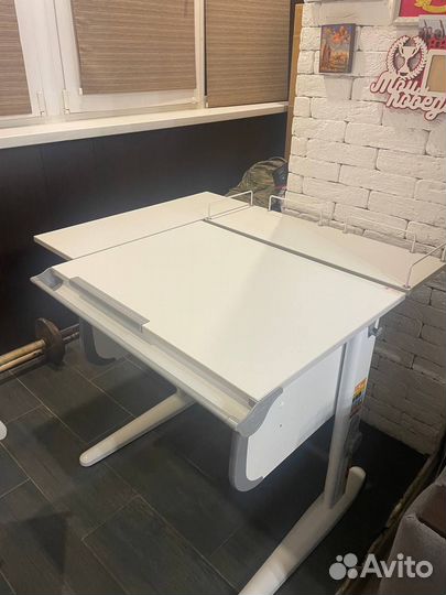 Растущая парта и стул бу