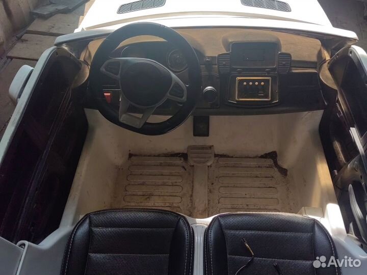 Детский электромобиль двухместный бу