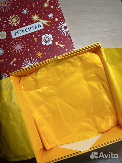 Коробка подарочная