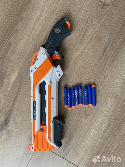 Бластер nerf