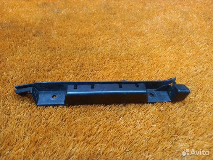 Крепление бампера переднее правое Bmw 7-Series E65