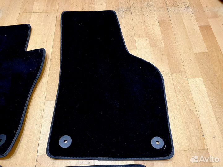 Оригинальные коврики на Volkswagen Jetta 6